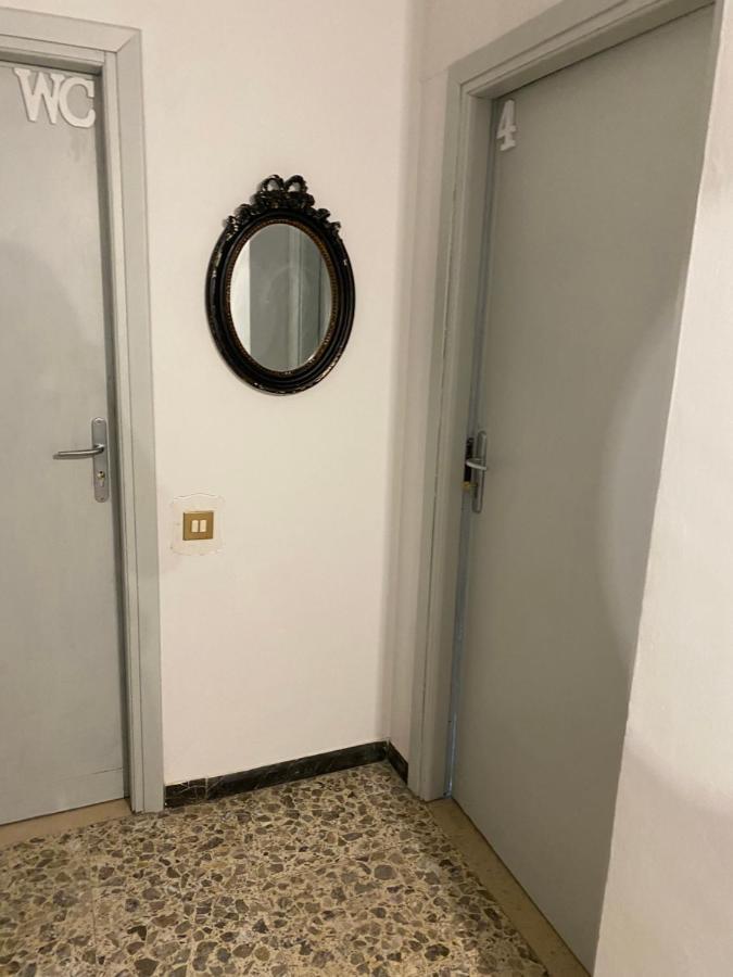 Live In Pisa - 250M Dalla Stazione Centrale Di Pisa Otel Dış mekan fotoğraf